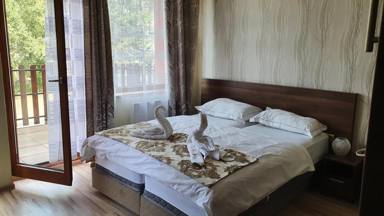 Apartmanovy Wellness Garni Hotel Relax 세네츠 외부 사진